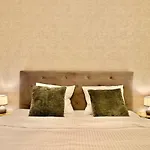 Urban Boutique Apartment *